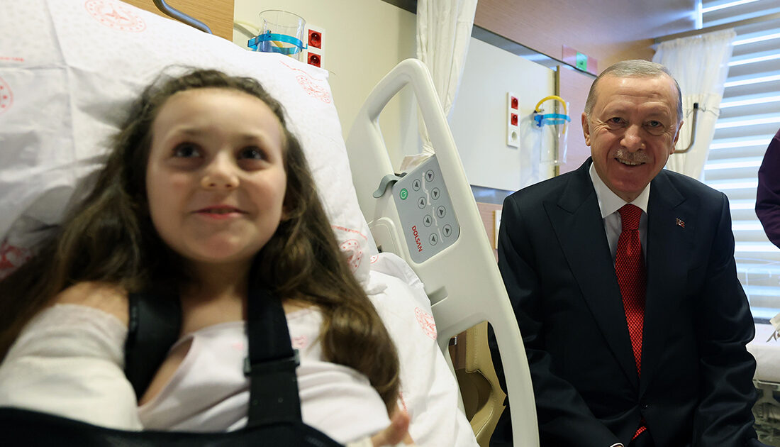 Cumhurbaşkanı Recep Tayyip Erdoğan, Balıkesir'de okul servisiyle tırın çarpıştığı, 28