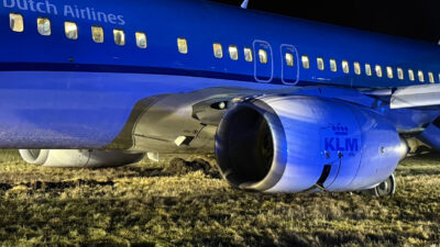 Norveç'e acil iniş yapan Hollanda Kraliyet Havayolları'na (KLM) ait yolcu