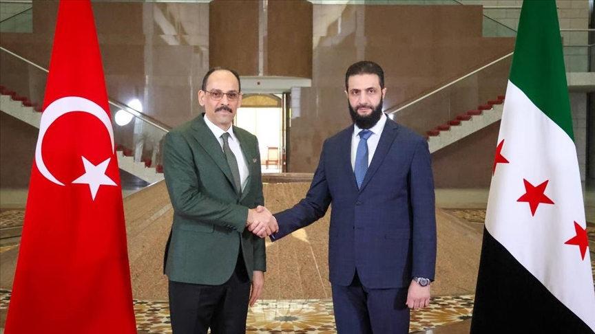 MİT Başkanı Sn.İbrahim Kalın ve Türk heyeti, Şam'da Ahmed Şara