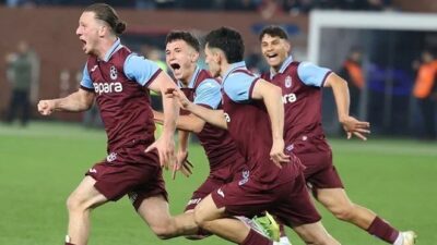 Trabzonspor U19, UEFA Gençlik Ligi'nde Juventus'u 1-0 mağlup ederek turnuvada