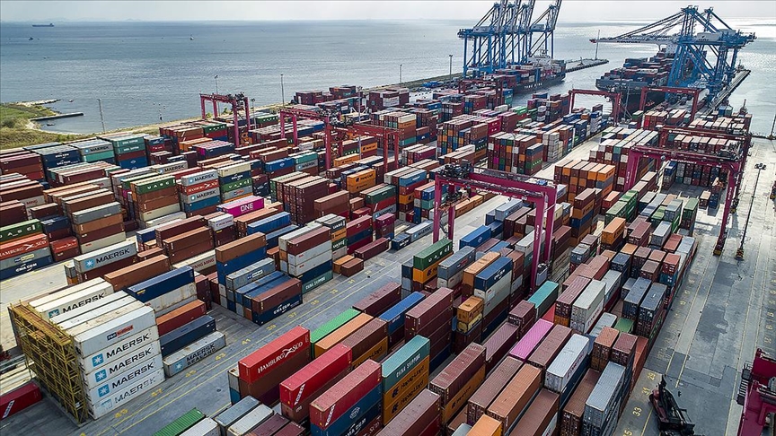 Ticaret Bakanı Ömer Bolat, yılın iki ayındaki ihracatın yüzde 2,1