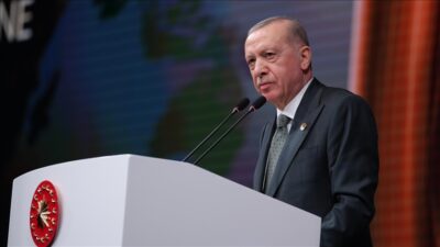 Cumhurbaşkanı Recep Tayyip Erdoğan, "İsrail'in katliamlarına sessiz kalmak bu suça