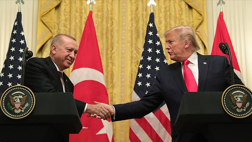 Cumhurbaşkanı Recep Tayyip Erdoğan'ın ABD Başkanı Donald Trump ile telefonda
