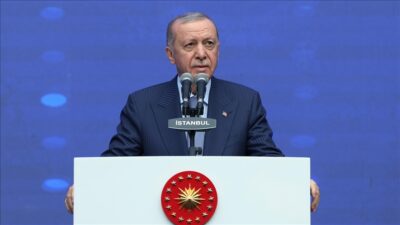 Cumhurbaşkanı Erdoğan, "Milletimizin hasretini çektiği büyük ve güçlü Türkiye'ye kavuşmamıza