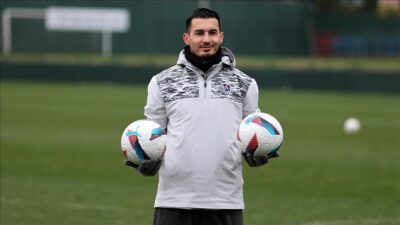 Trabzonspor Kulübü, kaleci Uğurcan Çakır'ın Galatasaray'a transfer olduğunu açıkladı.
