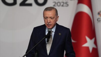 Cumhurbaşkanı Recep Tayyip Erdoğan, "Türkiye olarak kimseden çekinmeden Filistin davasına