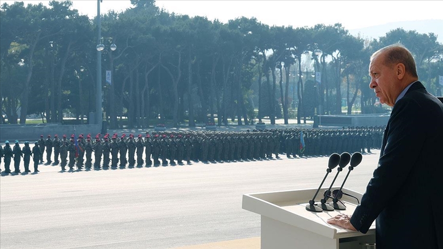 Cumhurbaşkanı Recep Tayyip Erdoğan, "(Azerbaycan) Bu zaferi bir son olarak
