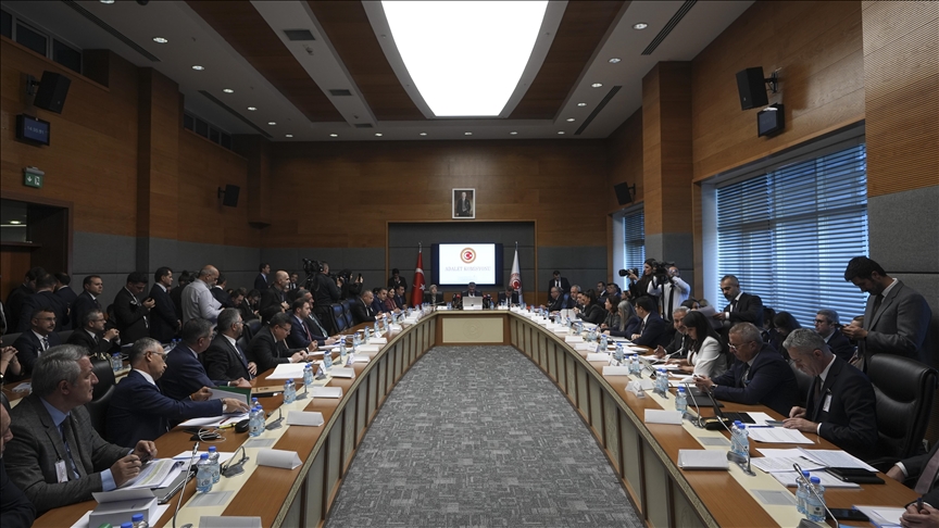 TBMM Adalet Komisyonunda, kamuoyunda 11. Yargı Paketi olarak bilinen Türk