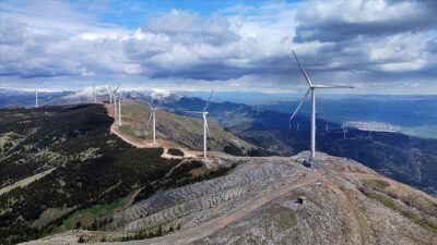 Enerji ve Tabii Kaynaklar Bakanlığı, rüzgardan elektrik üretiminin 3 Ocak’ta