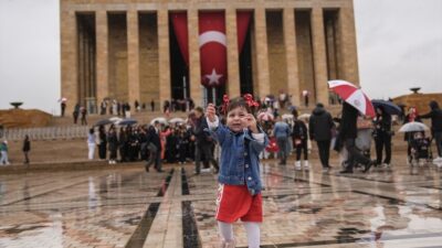 23 Nisan Ulusal Egemenlik ve Çocuk Bayramı ile TBMM'nin 106.