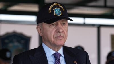 Cumhurbaşkanı Recep Tayyip Erdoğan, "Türk ordusu ülkesi ve milletinin güvenliğinin