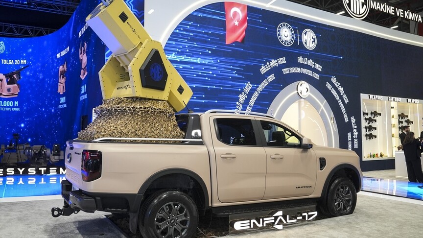 Makine ve Kimya Endüstrisi AŞ (MKE) tarafından alçak irtifada uçan