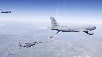 Milli Savunma Bakanlığı (MSB), Hava Kuvvetleri Komutanlığına ait F-16, KC-135R