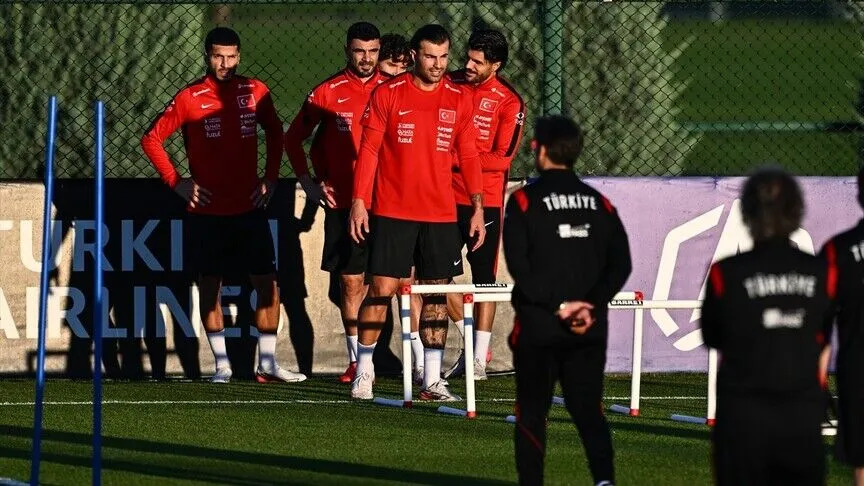 UEFA Uluslar A Ligi 1. Grup ilk maçında 25 Eylül